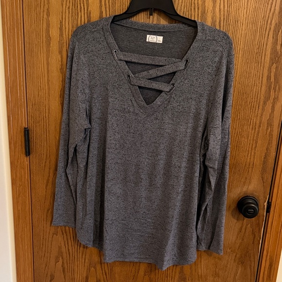 Maurices Tops - Maurices Heather Gray Lace-Up V-Neck Long Sleeve Top